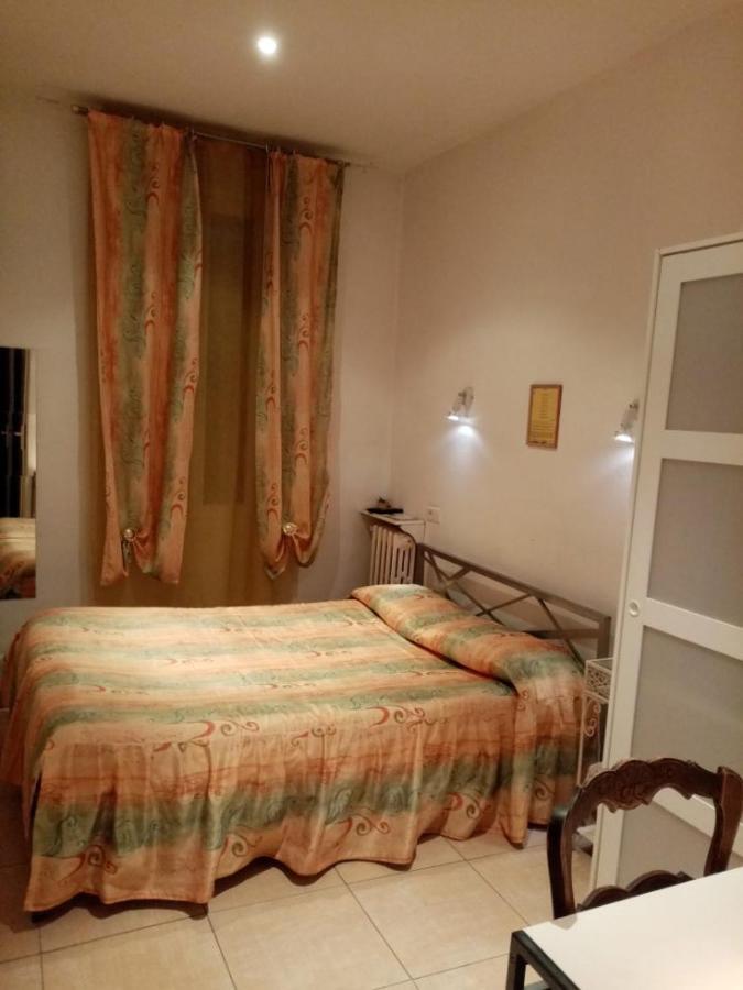 L'Auberge Du Camp Le Castellet  Exterior foto